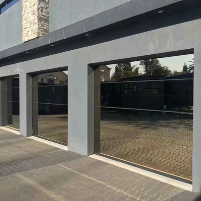 Sekcjonalne elektryczne drzwi garażowe pełny widok szkło aluminiowe drzwi garażowe próbka dostępna